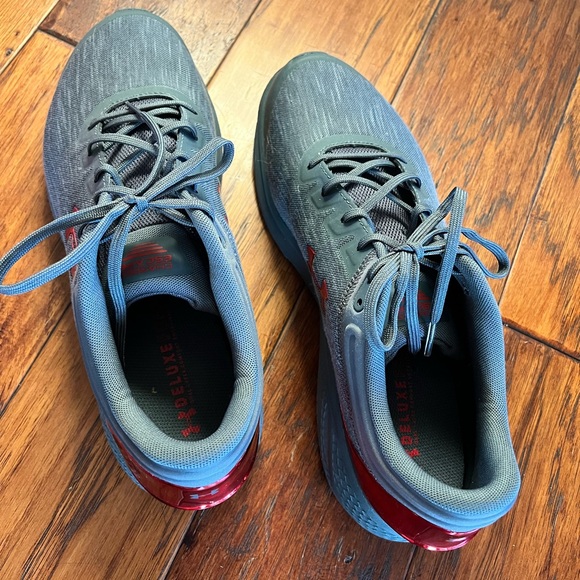 RARE New Under Armour Charged Escape 3 EVO Chrome Men Sneakers Grey Red Size 12 - Picture 4 of 15